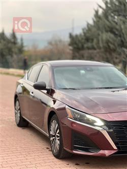 نيسان ألتيما